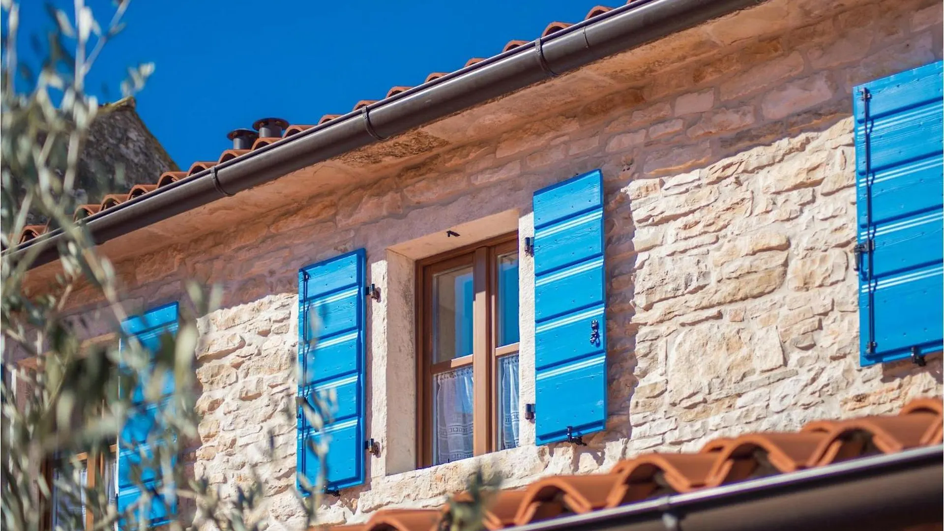 Villa Croc Bibali 0*,  Croatia